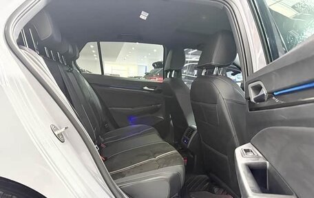 Volkswagen Golf VIII, 2022 год, 1 490 007 рублей, 14 фотография