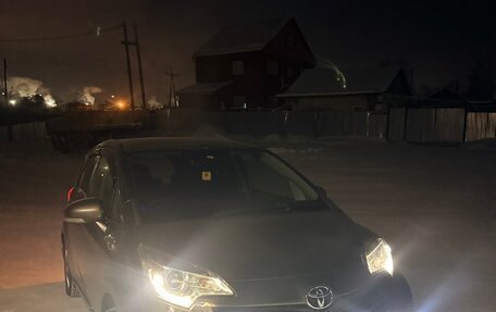 Toyota Ractis II, 2015 год, 1 100 000 рублей, 11 фотография