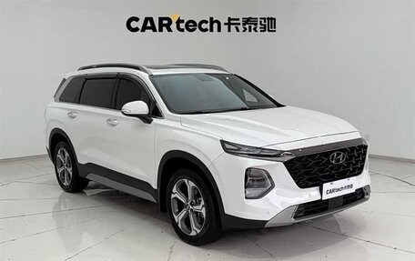 Hyundai Santa Fe IV, 2023 год, 3 990 000 рублей, 5 фотография