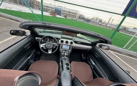 Ford Mustang VI рестайлинг, 2019 год, 1 600 000 рублей, 15 фотография