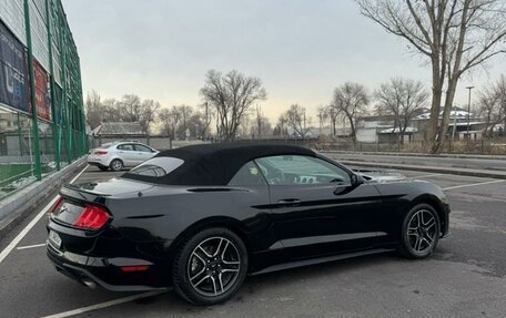 Ford Mustang VI рестайлинг, 2019 год, 1 600 000 рублей, 18 фотография