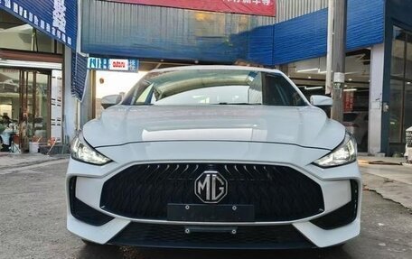 MG 5, 2022 год, 940 000 рублей, 2 фотография