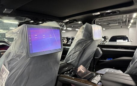 Cadillac Escalade V, 2025 год, 23 900 012 рублей, 13 фотография