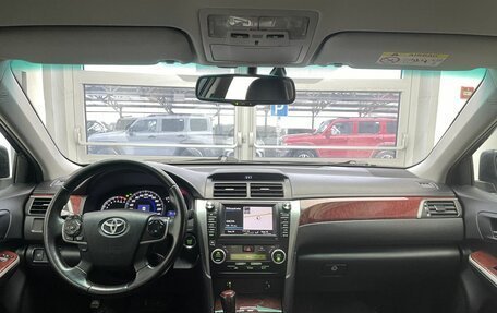 Toyota Camry, 2013 год, 1 750 000 рублей, 9 фотография