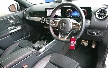 Mercedes-Benz GLB, 2023 год, 2 793 000 рублей, 12 фотография