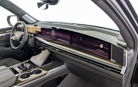 Cadillac Escalade V, 2024 год, 22 300 000 рублей, 9 фотография