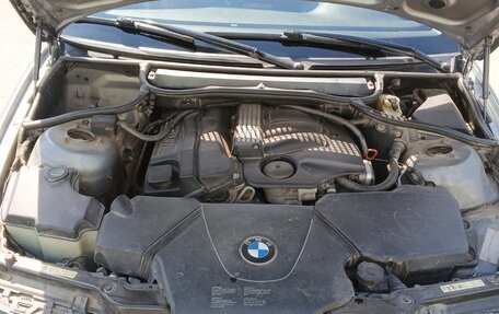 BMW 3 серия, 2004 год, 650 000 рублей, 16 фотография