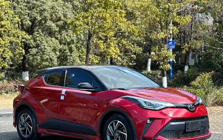 Toyota C-HR I рестайлинг, 2023 год, 1 850 555 рублей, 3 фотография