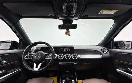 Mercedes-Benz GLB, 2021 год, 2 200 555 рублей, 9 фотография