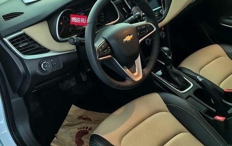 Chevrolet Monza, 2022 год, 1 310 000 рублей, 9 фотография