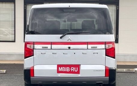 Mitsubishi Delica D:5 I, 2022 год, 2 458 000 рублей, 3 фотография