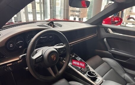 Porsche 911, 2021 год, 15 300 000 рублей, 7 фотография