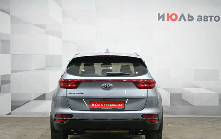 KIA Sportage IV рестайлинг, 2020 год, 2 600 000 рублей, 5 фотография