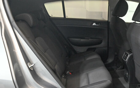 KIA Sportage IV рестайлинг, 2020 год, 2 600 000 рублей, 13 фотография