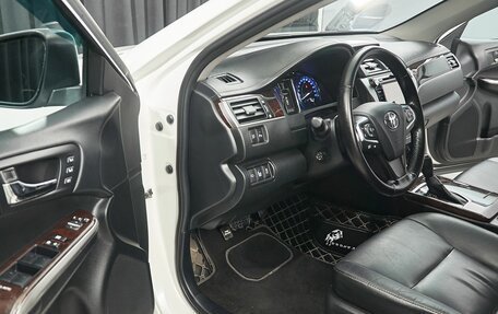 Toyota Camry, 2015 год, 2 170 000 рублей, 18 фотография