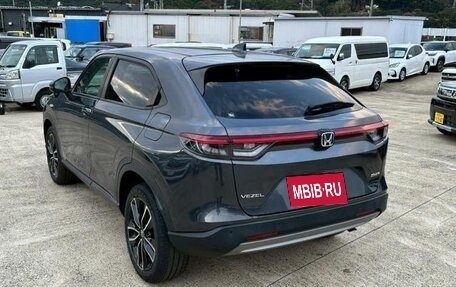 Honda Vezel, 2023 год, 1 720 555 рублей, 3 фотография