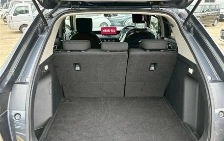 Honda Vezel, 2023 год, 1 720 555 рублей, 12 фотография