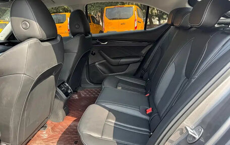 Skoda Octavia IV, 2023 год, 1 800 555 рублей, 14 фотография