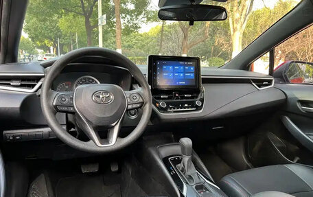 Toyota Corolla, 2023 год, 1 350 555 рублей, 10 фотография