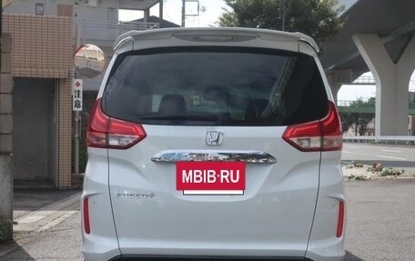 Honda Freed II, 2017 год, 1 307 000 рублей, 4 фотография