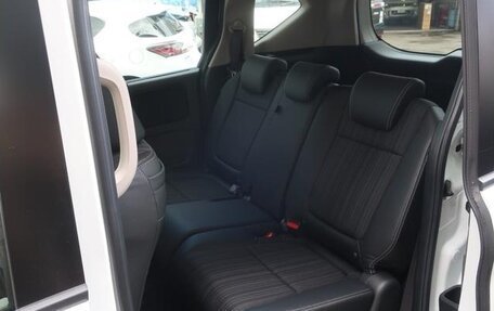 Honda Freed II, 2017 год, 1 307 000 рублей, 23 фотография