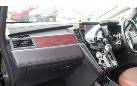 Mitsubishi Delica D:5 I, 2022 год, 3 590 000 рублей, 14 фотография