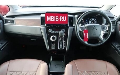 Mitsubishi Delica D:5 I, 2022 год, 3 590 000 рублей, 12 фотография