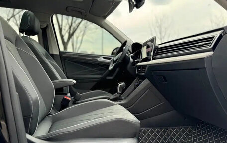 Volkswagen Tiguan, 2025 год, 4 050 555 рублей, 24 фотография