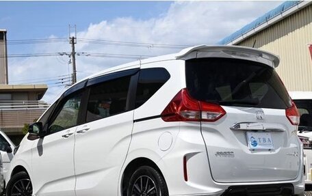 Honda Freed II, 2018 год, 1 367 000 рублей, 5 фотография