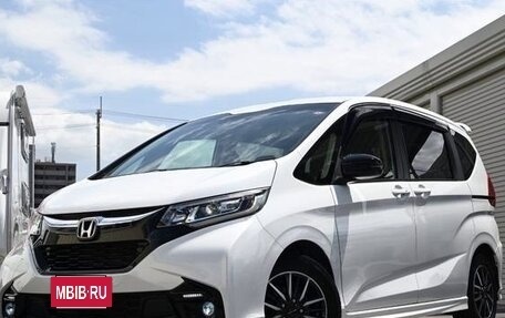 Honda Freed II, 2018 год, 1 367 000 рублей, 4 фотография