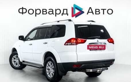 Mitsubishi Pajero Sport II рестайлинг, 2015 год, 1 799 000 рублей, 6 фотография