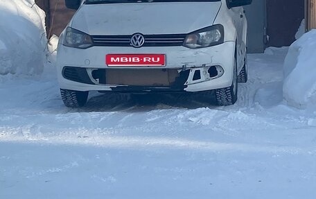 Volkswagen Polo VI (EU Market), 2011 год, 480 000 рублей, 1 фотография