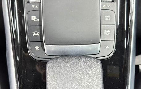 Mercedes-Benz GLB, 2023 год, 2 210 000 рублей, 13 фотография