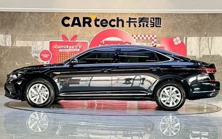 Volkswagen Passat B8 рестайлинг, 2023 год, 1 998 000 рублей, 4 фотография