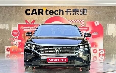 Volkswagen Passat B8 рестайлинг, 2023 год, 1 998 000 рублей, 3 фотография