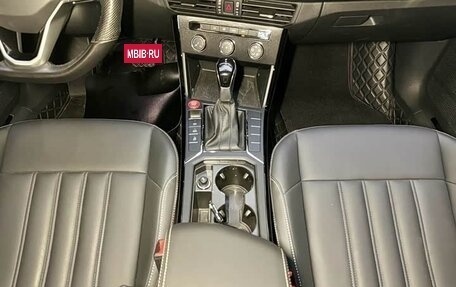 Volkswagen Passat B8 рестайлинг, 2023 год, 1 998 000 рублей, 13 фотография