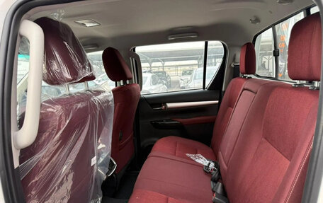 Toyota Hilux VIII, 2026 год, 4 460 555 рублей, 10 фотография