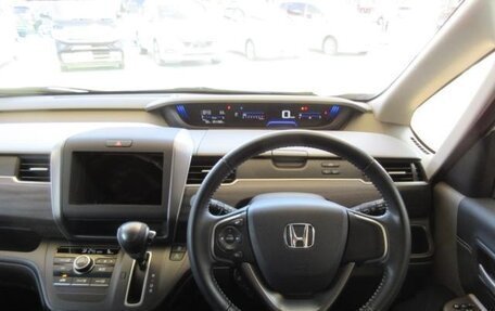 Honda Freed II, 2018 год, 1 247 000 рублей, 10 фотография