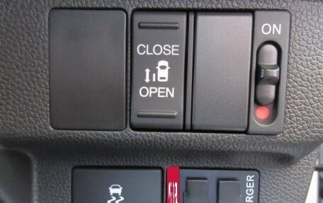 Honda Freed II, 2018 год, 1 247 000 рублей, 14 фотография