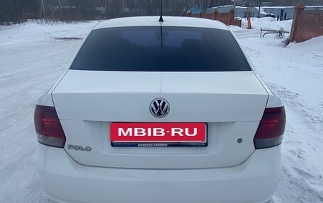 Volkswagen Polo VI (EU Market), 2011 год, 480 000 рублей, 2 фотография