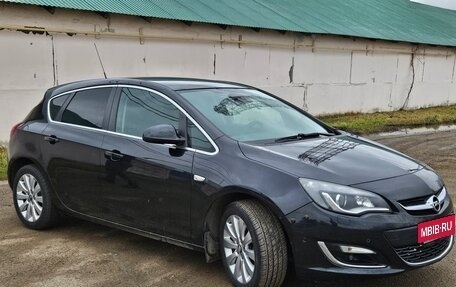 Opel Astra J, 2014 год, 830 000 рублей, 8 фотография
