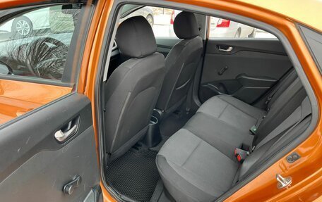 Hyundai Solaris II рестайлинг, 2017 год, 1 059 000 рублей, 11 фотография