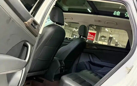 Volkswagen Tharu, 2022 год, 1 956 050 рублей, 7 фотография