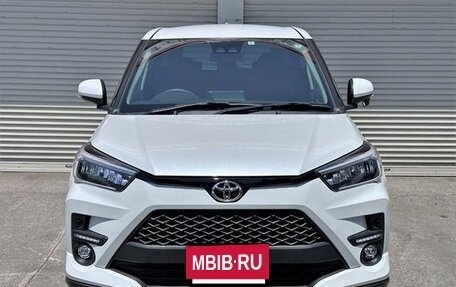 Toyota Raize I, 2022 год, 1 440 000 рублей, 2 фотография