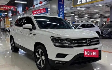 Volkswagen Tharu, 2022 год, 1 956 050 рублей, 2 фотография