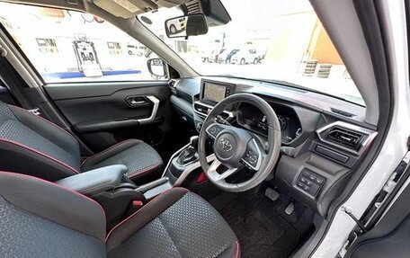 Toyota Raize I, 2022 год, 1 440 000 рублей, 8 фотография