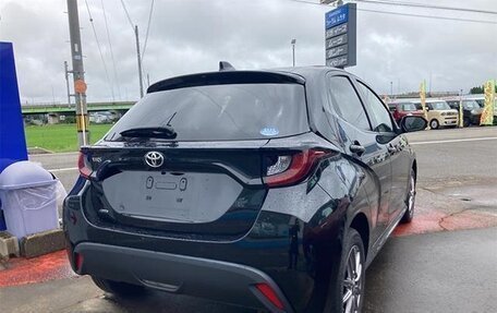 Toyota Yaris, 2021 год, 760 000 рублей, 11 фотография