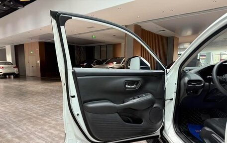 Honda HR-V, 2024 год, 2 810 000 рублей, 14 фотография