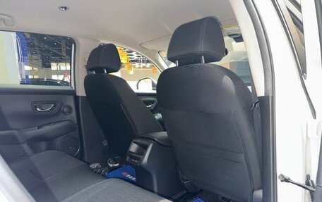 Honda HR-V, 2024 год, 2 810 000 рублей, 21 фотография