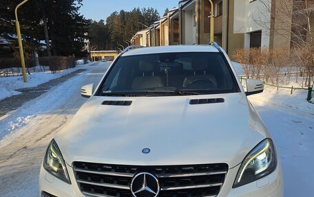 Mercedes-Benz M-Класс, 2014 год, 2 600 000 рублей, 2 фотография